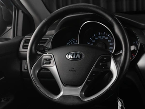 Седан Kia Rio 2015 года, 1099000 рублей, Тюмень