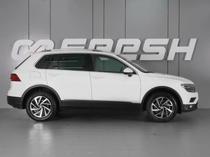 Внедорожник Volkswagen Tiguan 2018 года, 2795000 рублей, Минеральные Воды