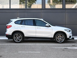 Внедорожник BMW X1 2018 года, 3045000 рублей, Кирилловка