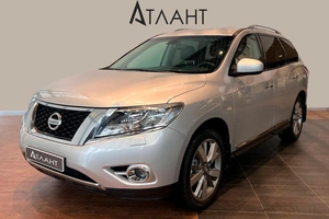 Внедорожник Nissan Pathfinder 2015 года, 1949000 рублей, Красноярск