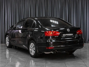 Седан Volkswagen Jetta 2013 года, 1259000 рублей, Тюмень