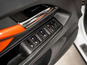 Седан ВАЗ (LADA) Vesta 2018 года, 925000 рублей, Красноярск