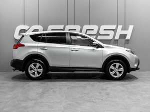 Внедорожник Toyota RAV4 2013 года, 1835992 рублей, Тюмень