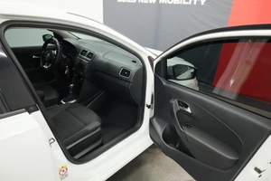 Седан Volkswagen Polo 2018 года, 1170000 рублей, Курск