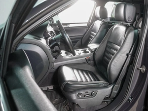 Внедорожник Volkswagen Touareg 2012 года, 2549000 рублей, Воронеж