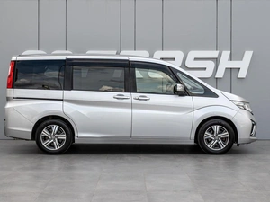 Минивэн Honda Stepwgn 2016 года, 1795000 рублей, Краснодар