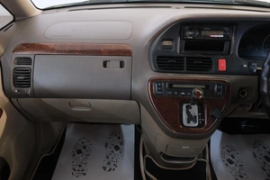 Минивэн Honda Odyssey 2000 года, 699000 рублей, Омск