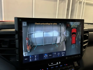 Внедорожник Toyota Sequoia 2023 года, 14497000 рублей, Красноярск