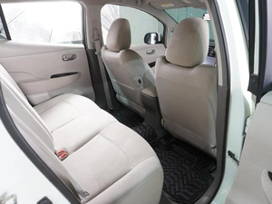 Хетчбэк Nissan Leaf 2012 года, 799000 рублей, Воронеж
