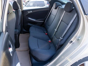 Седан Hyundai Solaris 2012 года, 819000 рублей, Саратов