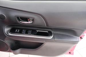 Хетчбэк Toyota Aqua 2015 года, 999000 рублей, Красноярск