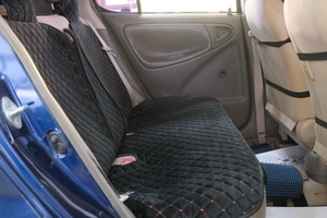 Седан Toyota Platz 2003 года, 399000 рублей, Омск
