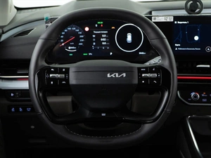 Минивэн Kia Carnival 2025 года, 6098999 рублей, Москва