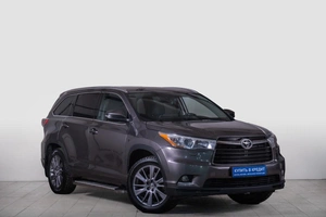 Внедорожник Toyota Highlander 2014 года, 3019000 рублей, Томск