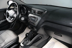 Седан Kia Rio 2014 года, 1129000 рублей, Тюмень