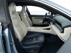 Лифтбек Zeekr 001 2021 года, 3909050 рублей, Москва