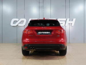Внедорожник Jaguar F-Pace 2018 года, 3699000 рублей, Воронеж