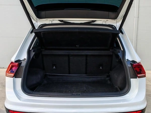 Внедорожник Volkswagen Tiguan 2019 года, 2490000 рублей, Краснодар