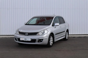 Седан Nissan Tiida 2011 года, 740000 рублей, Брянск