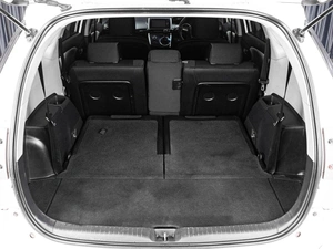 Минивэн Toyota Wish 2011 года, 1049000 рублей, Тюмень