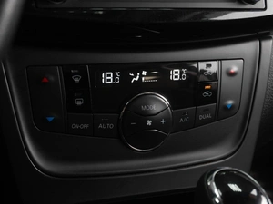 Седан Nissan Sentra 2018 года, 1579000 рублей, Тюмень