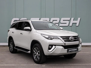 Внедорожник Toyota Fortuner 2019 года, 4499000 рублей, Большой Сочи