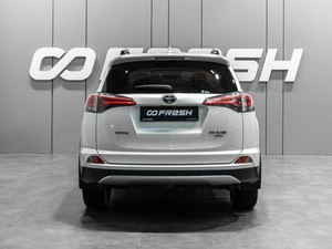 Внедорожник Toyota RAV4 2017 года, 2649000 рублей, Тюмень