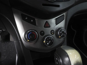 Хетчбэк Chevrolet Aveo 2013 года, 780000 рублей, Ростов-на-Дону