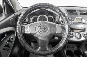Внедорожник Toyota RAV4 2007 года, 1329000 рублей, Барнаул