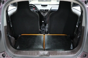 Хетчбэк Toyota iQ 2009 года, 899000 рублей, Омск