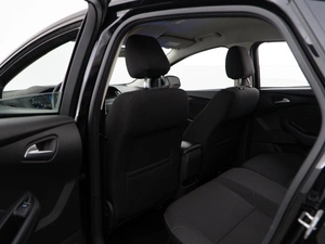 Седан Ford Focus 2019 года, 1256000 рублей, Москва