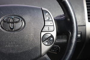 Лифтбек Toyota Prius 2008 года, 849000 рублей, Новосибирск