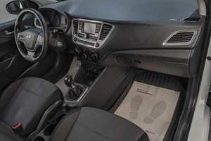 Седан Hyundai Solaris 2019 года, 1249000 рублей, Челябинск