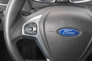 Хетчбэк Ford Fiesta 2016 года, 669000 рублей, Кемерово