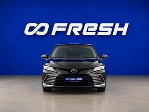 Седан Toyota Camry 2023 года, 3177400 рублей, Москва