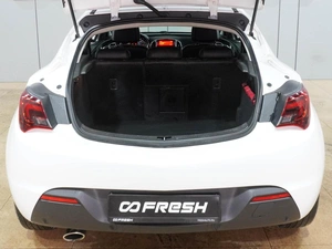 Хетчбэк Opel Astra GTC 2013 года, 949000 рублей, Воронеж