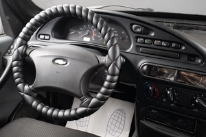 Внедорожник Chevrolet Niva 2004 года, 319000 рублей, Оренбург