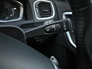 Универсал Volvo V60 2013 года, 1374000 рублей, Кирилловка