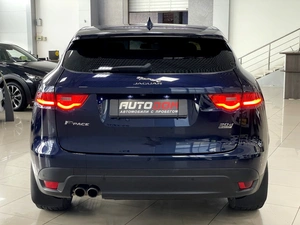 Внедорожник Jaguar F-Pace 2016 года, 2097000 рублей, Солонцы