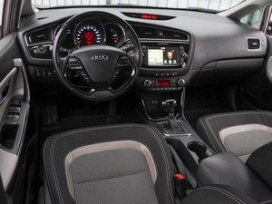 Хетчбэк Kia Ceed 2018 года, 1590000 рублей, Волгоград