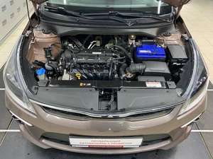 Седан Kia Rio 2018 года, 1355000 рублей, Красноярск