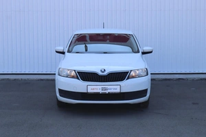 Хэтчбек Skoda Rapid 2017 года, 980000 рублей, Брянск