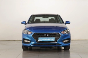 Седан Hyundai Solaris 2018 года, 1359000 рублей, Челябинск