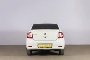 Седан Renault Logan 2018 года, 799000 рублей, Новосибирск