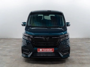 Минивэн Honda Stepwgn Spada 2017 года, 2400000 рублей, Красноярск