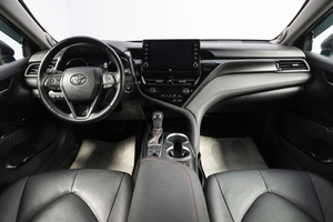 Седан Toyota Camry 2021 года, 4149000 рублей, Новосибирск