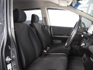 Минивэн Honda Freed 2011 года, 1030000 рублей, Омск