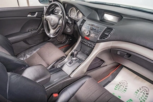 Седан Honda Accord 2008 года, 889000 рублей, Томск