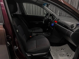 Седан Mazda 3 2006 года, 470000 рублей, Красноярск