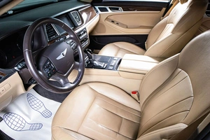 Седан Hyundai Genesis 2015 года, 2589000 рублей, Сургут